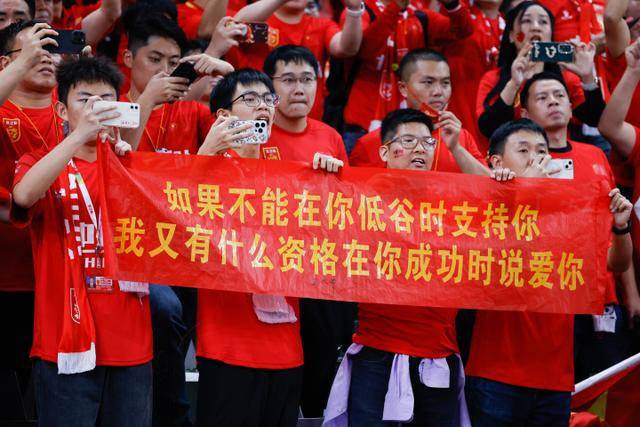U17男篮世界杯开门红，16岁少年比肩王俊杰？下场将迎欧洲劲旅大考